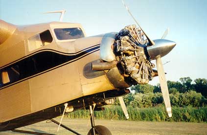 061699-trimotor2.jpg